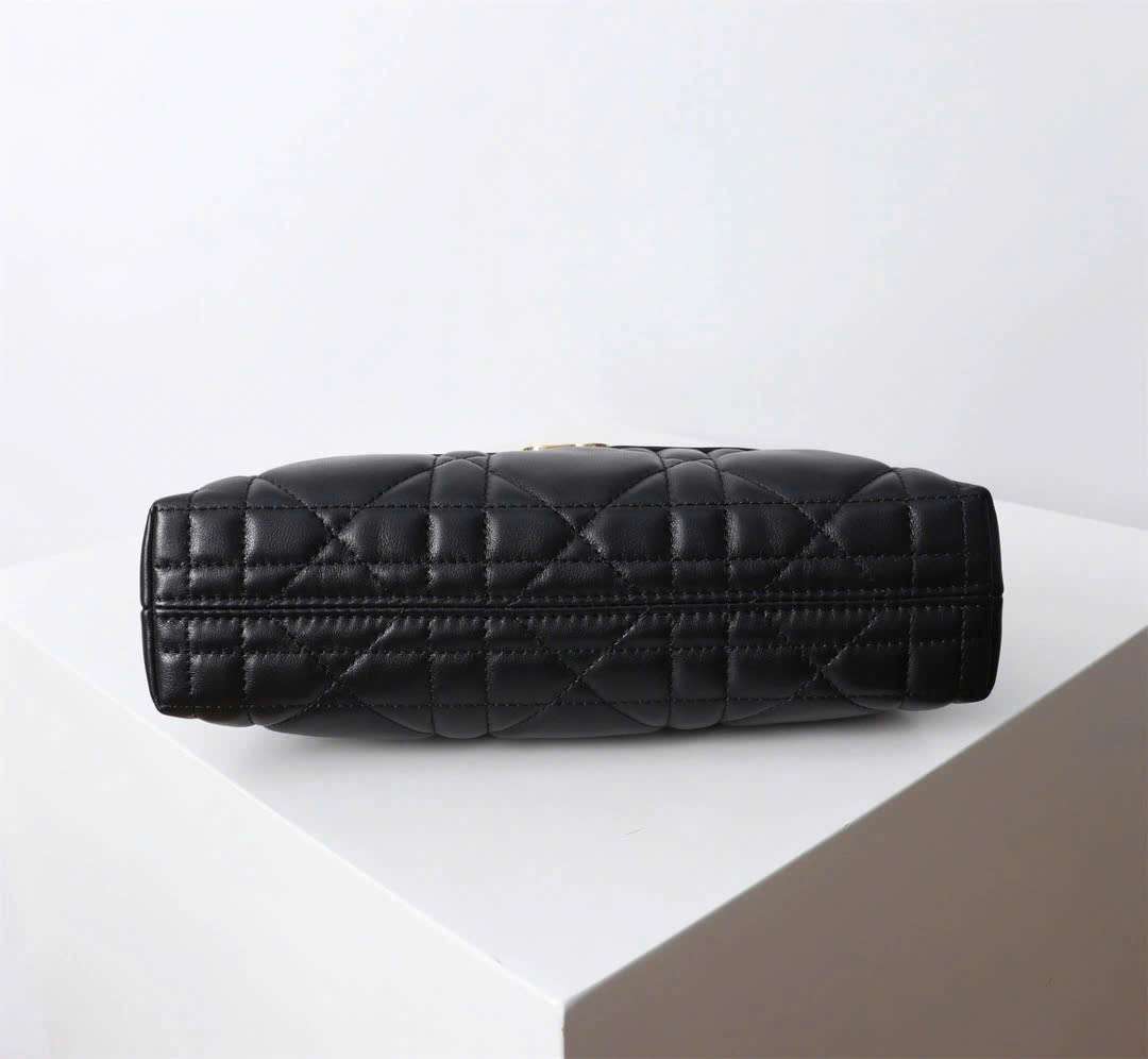 디올 Miss Caro Mini 여성 블랙 숄더백