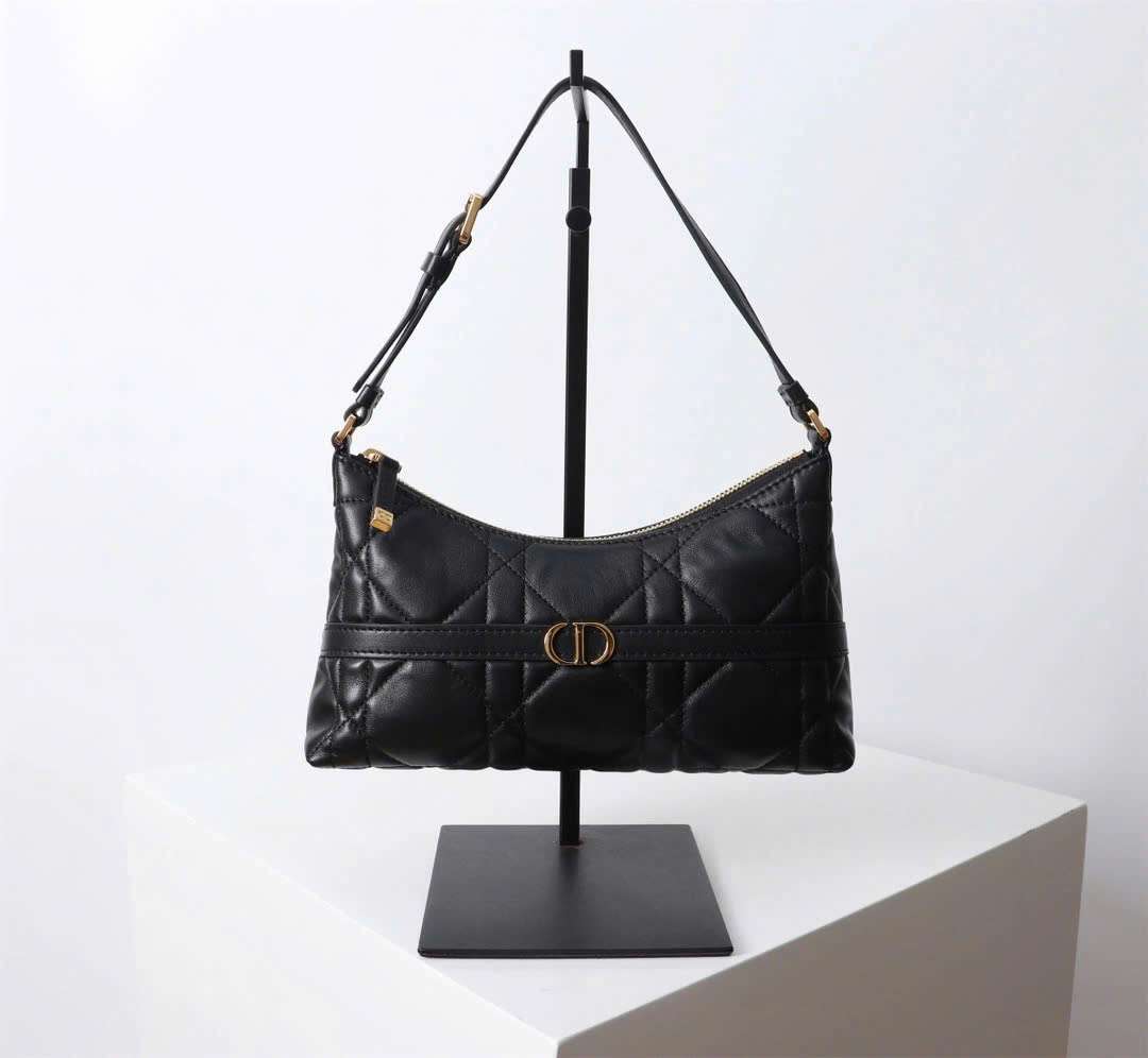 디올 Miss Caro Mini 여성 블랙 숄더백