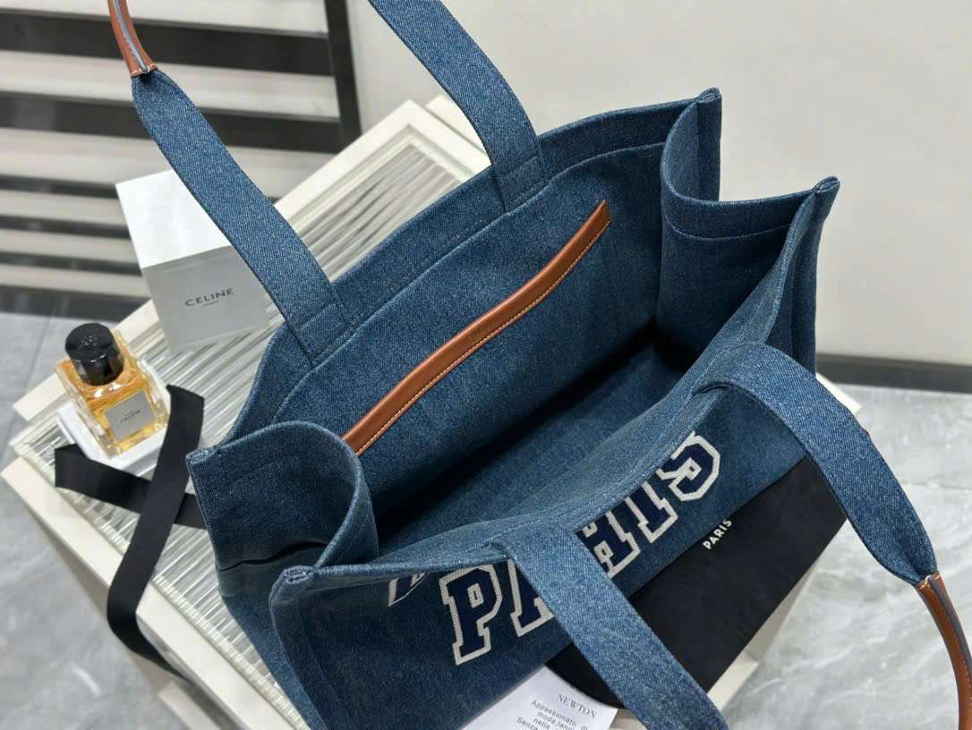 셀린느 Cabas Denim 여성 토트백