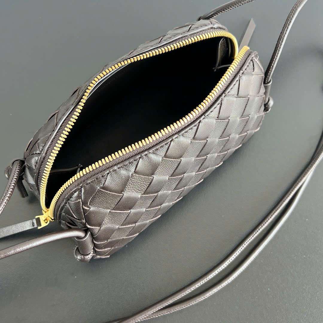 보테가 CONCERT POUCH 여성 가방