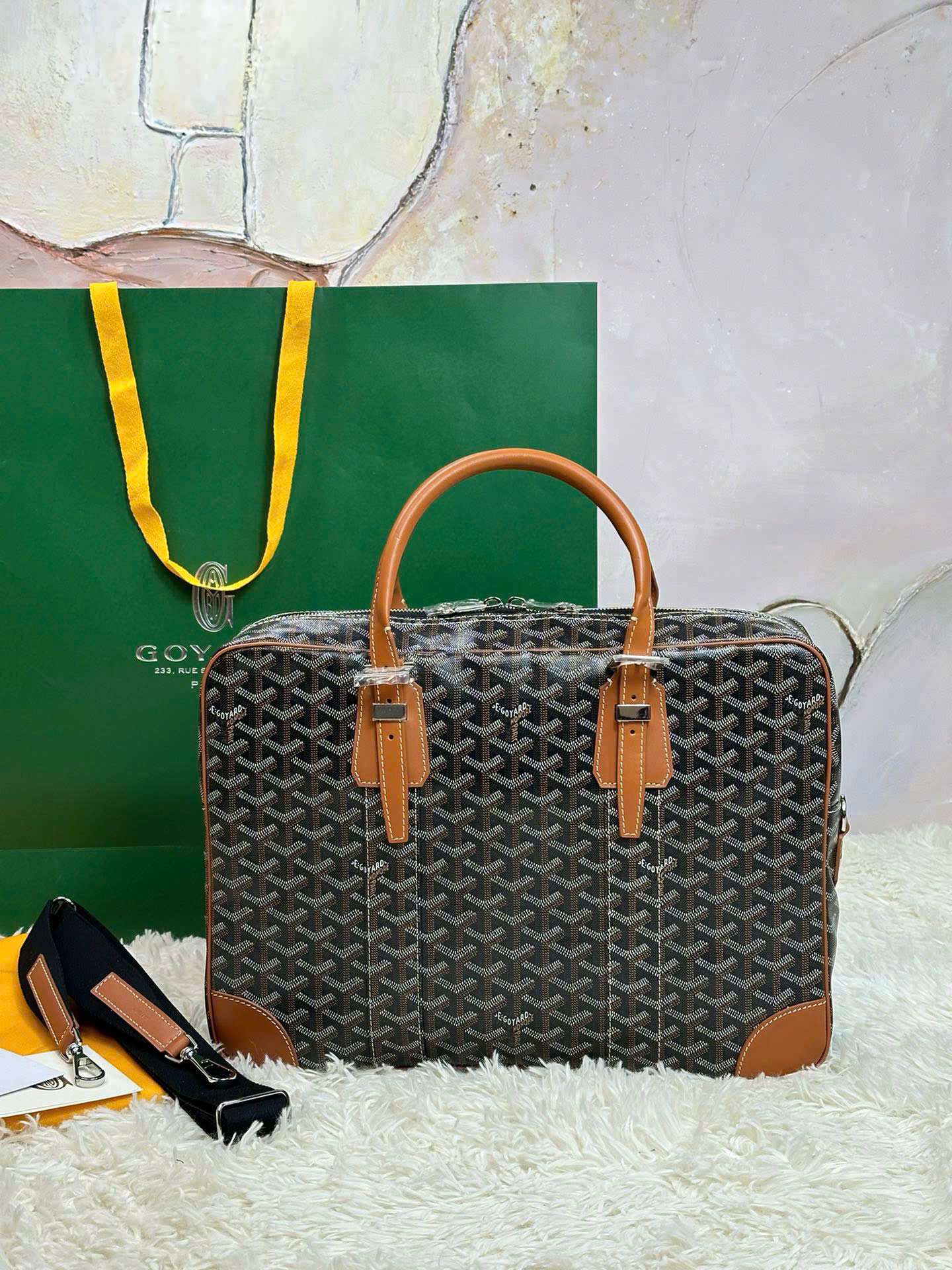 고야드 AMBASSADE 남성 가방