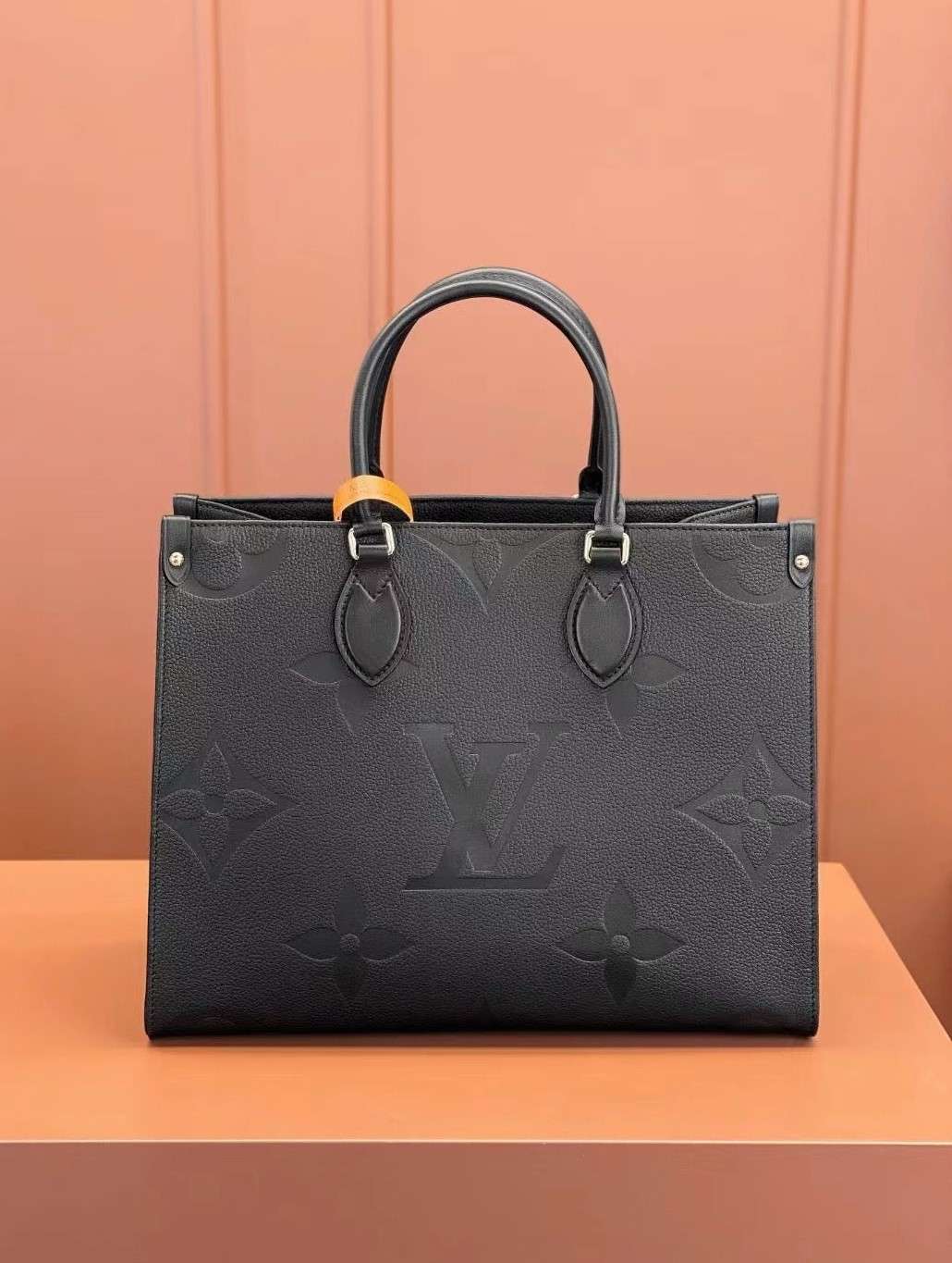 루이비통 카바스 온더고 MM 여성 토트백