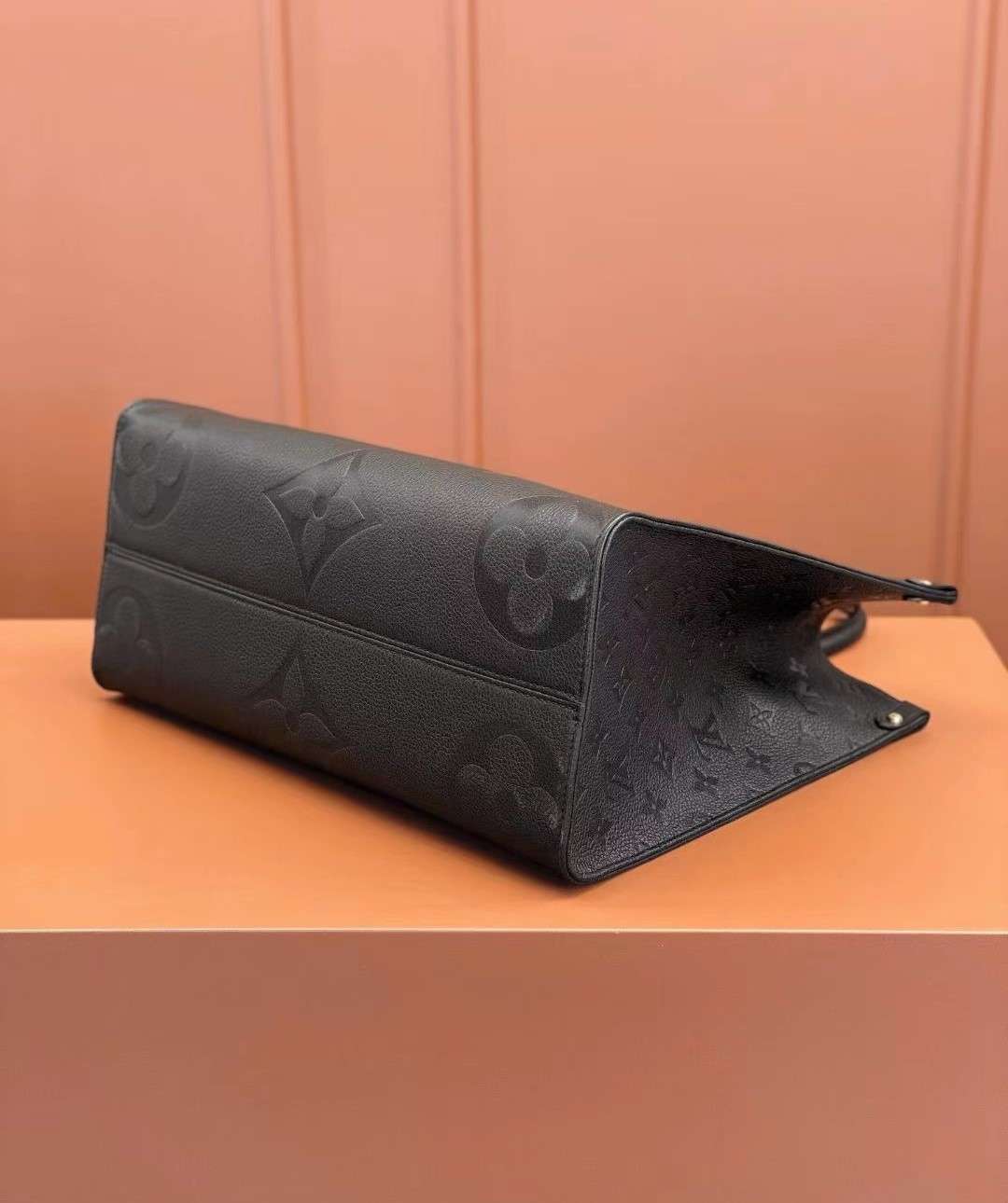 루이비통 카바스 온더고 MM 여성 토트백