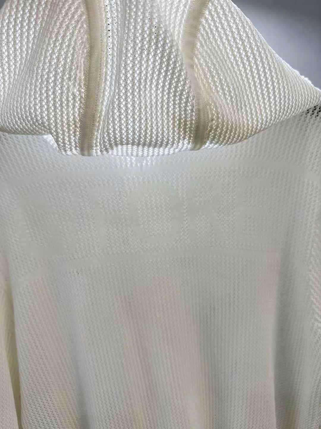 지포어 가슴 로고 남성 골프 니트