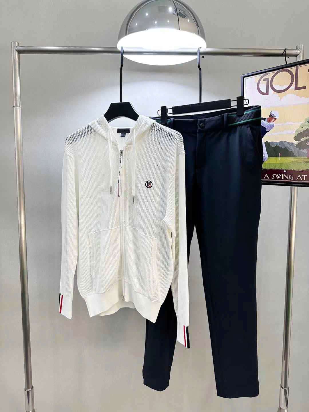 지포어 가슴 로고 남성 골프 니트