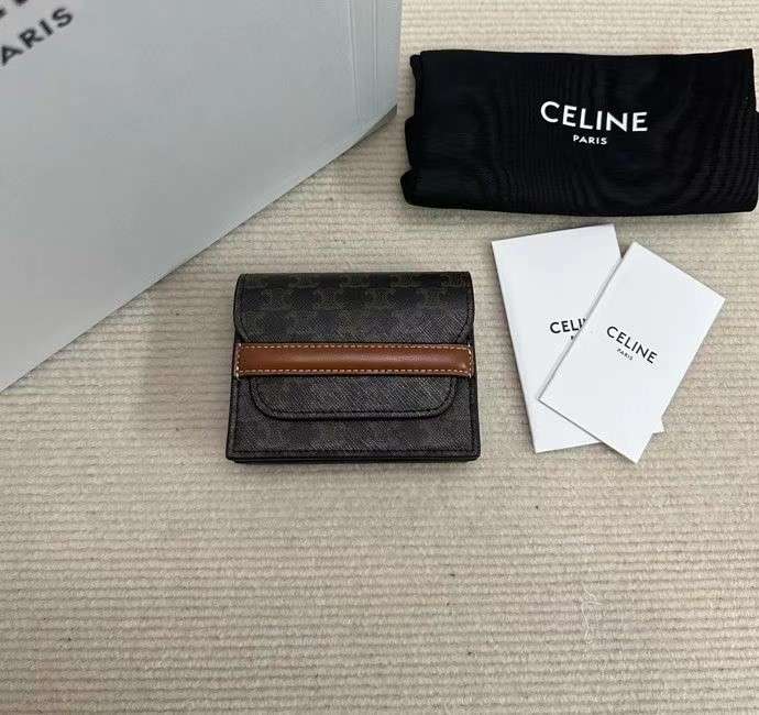 셀린느 트리옹프 캔버스 & 램스킨 여성 지갑