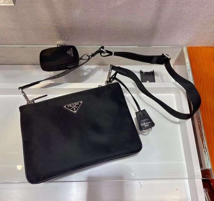 프라다 테수토 멀티 여성 크로스백