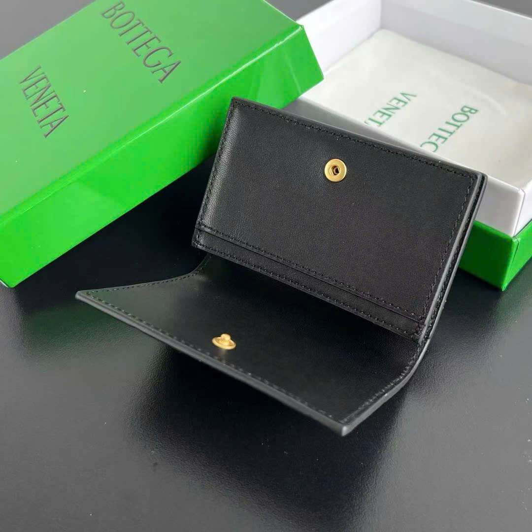 보테가 인트레치아토 명함 지갑