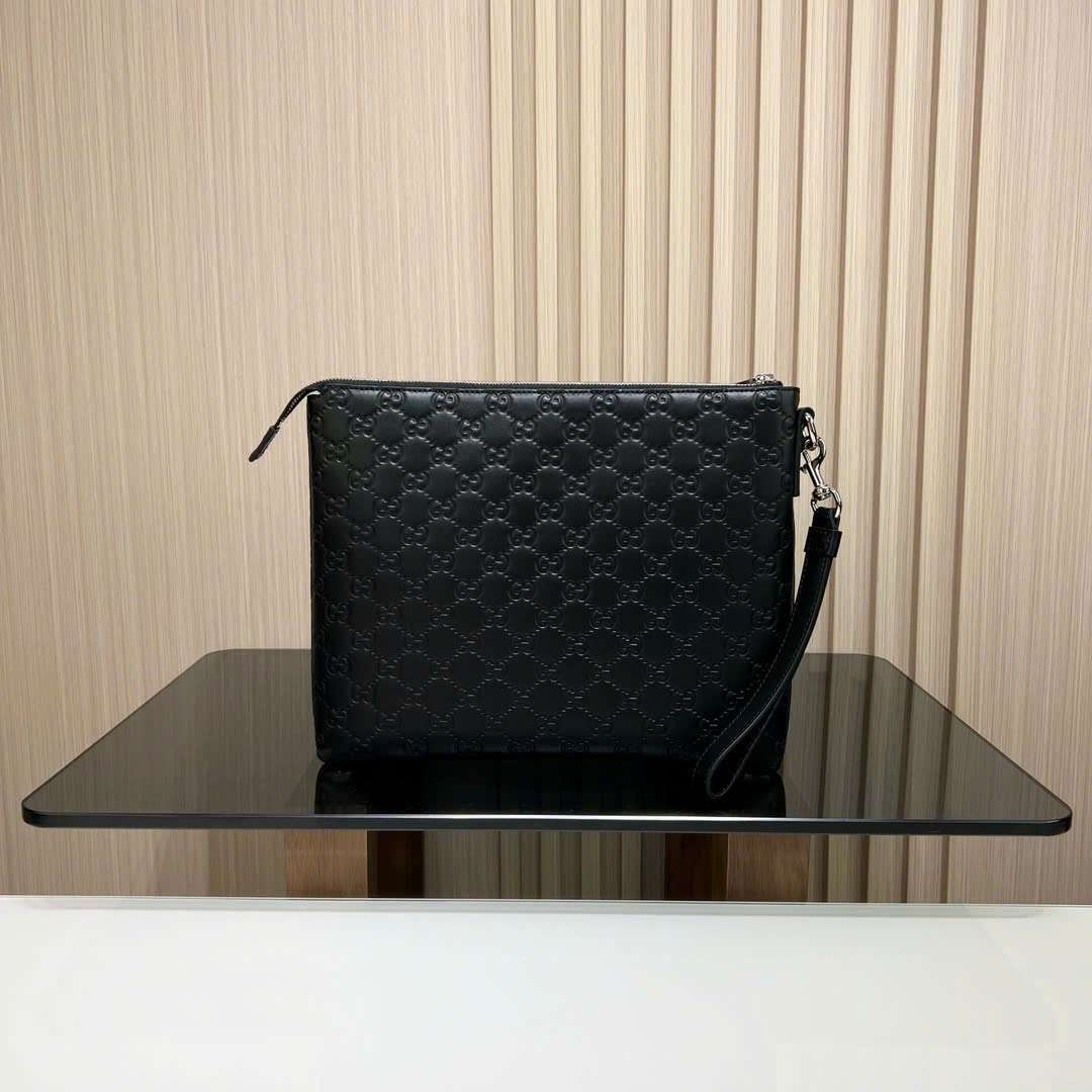 구찌 Signature 남성 클러치