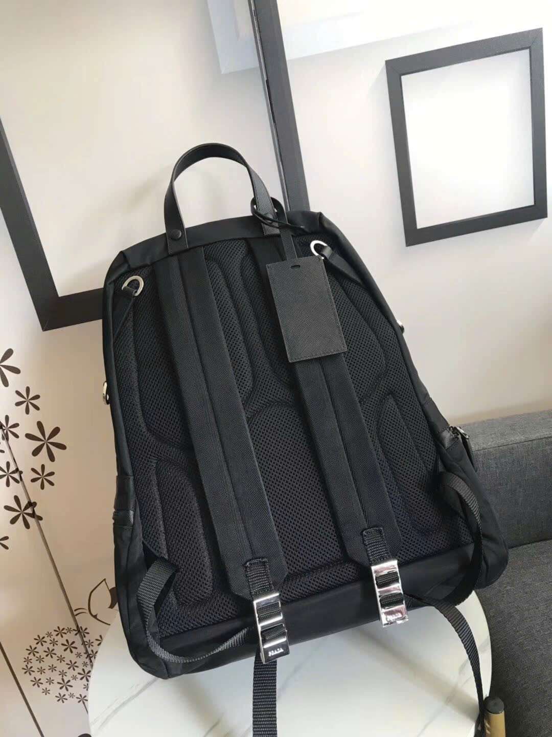 프라다 더블 포켓 나일론 남성 백팩