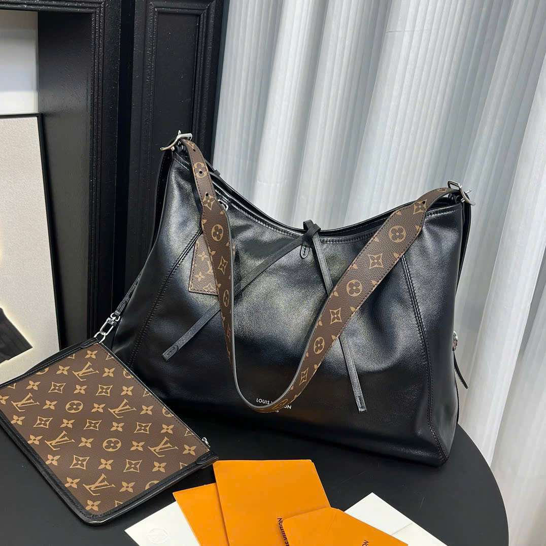 루이비통 CarryAll Dark 여성 가방