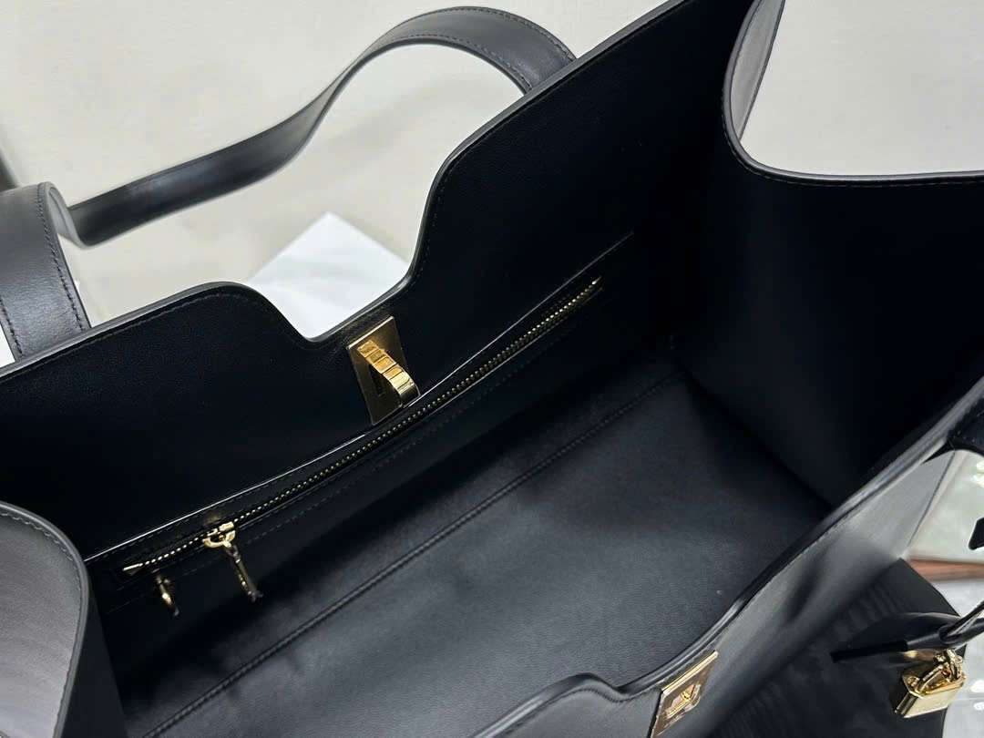 셀린느 CABAS 16 여성 가방