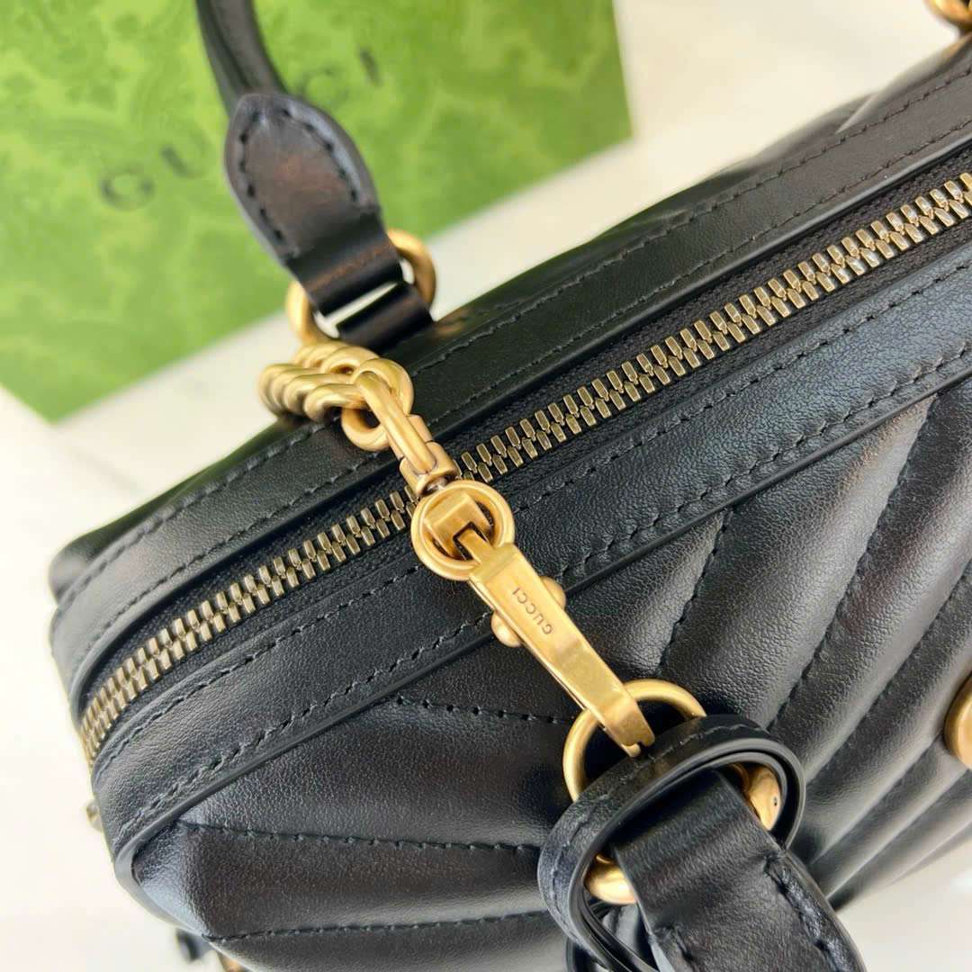 구찌 GG Marmont Small 여성 핸드백