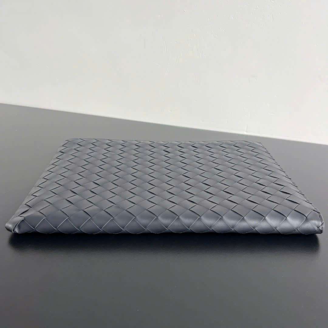 보테가 Intreccio 남성 클러치