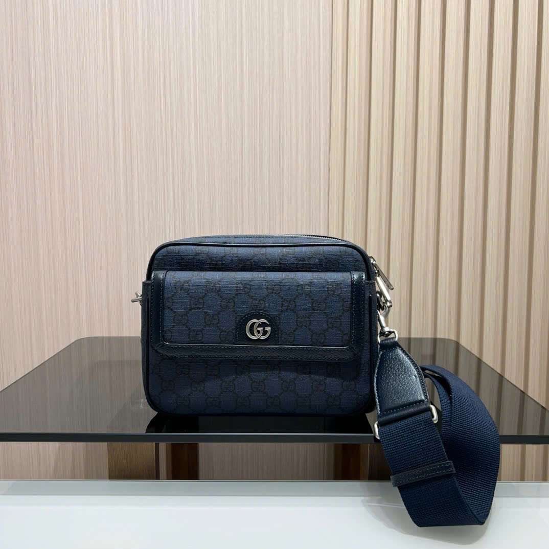 구찌 Supreme Tender 남성 크로스백