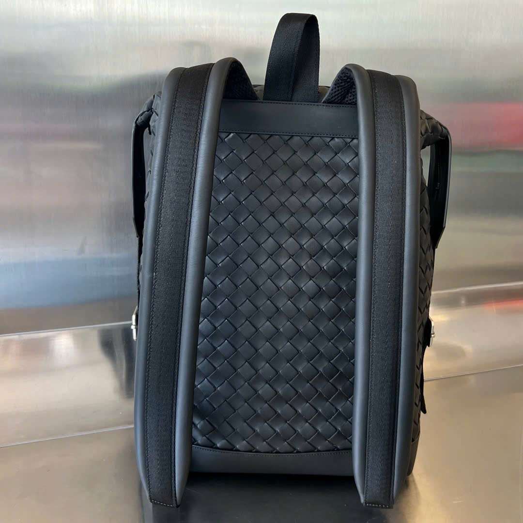 보테가 Hidrology Intrecciato 남성 가방