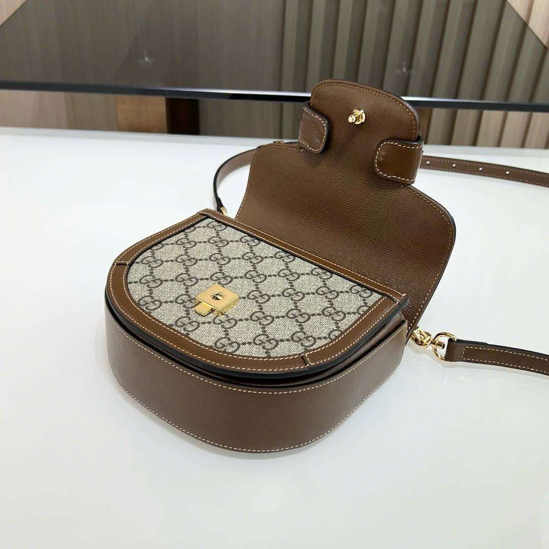 구찌 Horsebit 1955 Mini 여성 크로스백