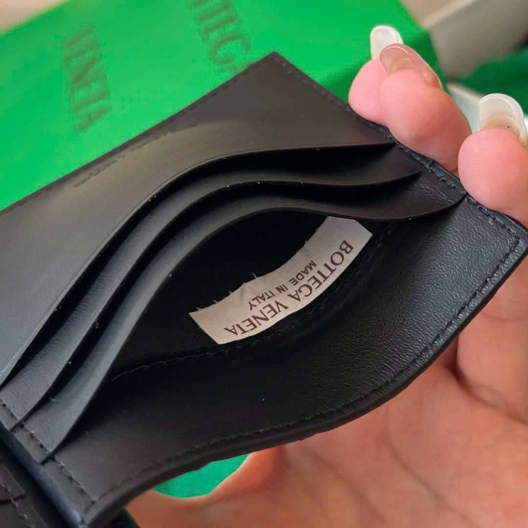 보테가 Intrecciato Bill Clip 남성 반지갑