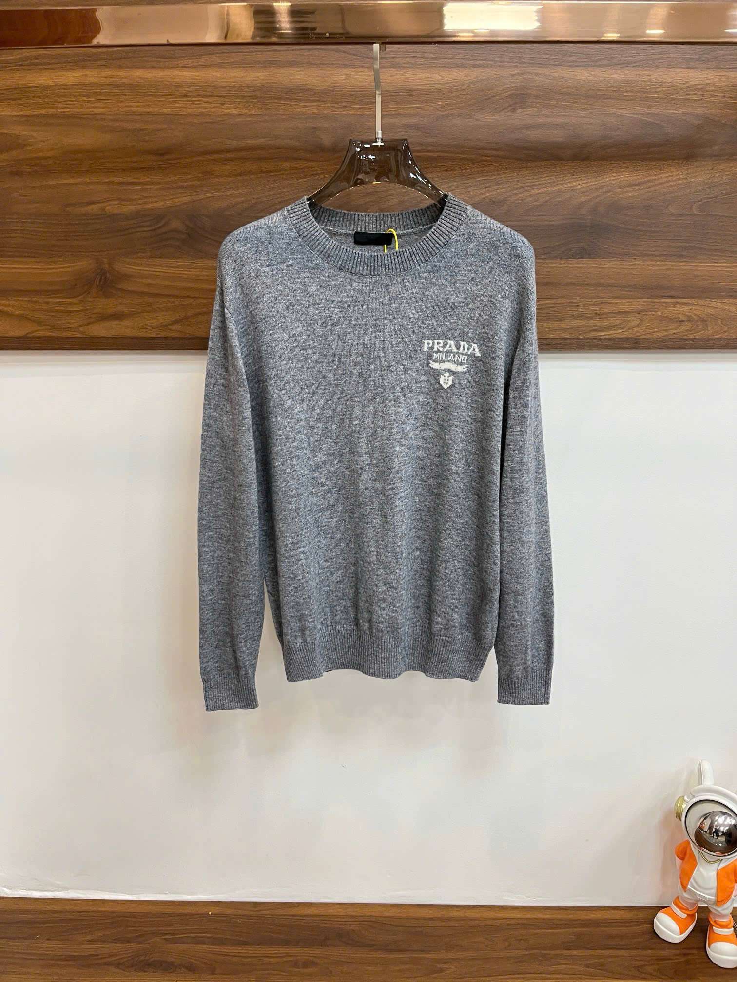 프라다 클래식 로고 님성 니트