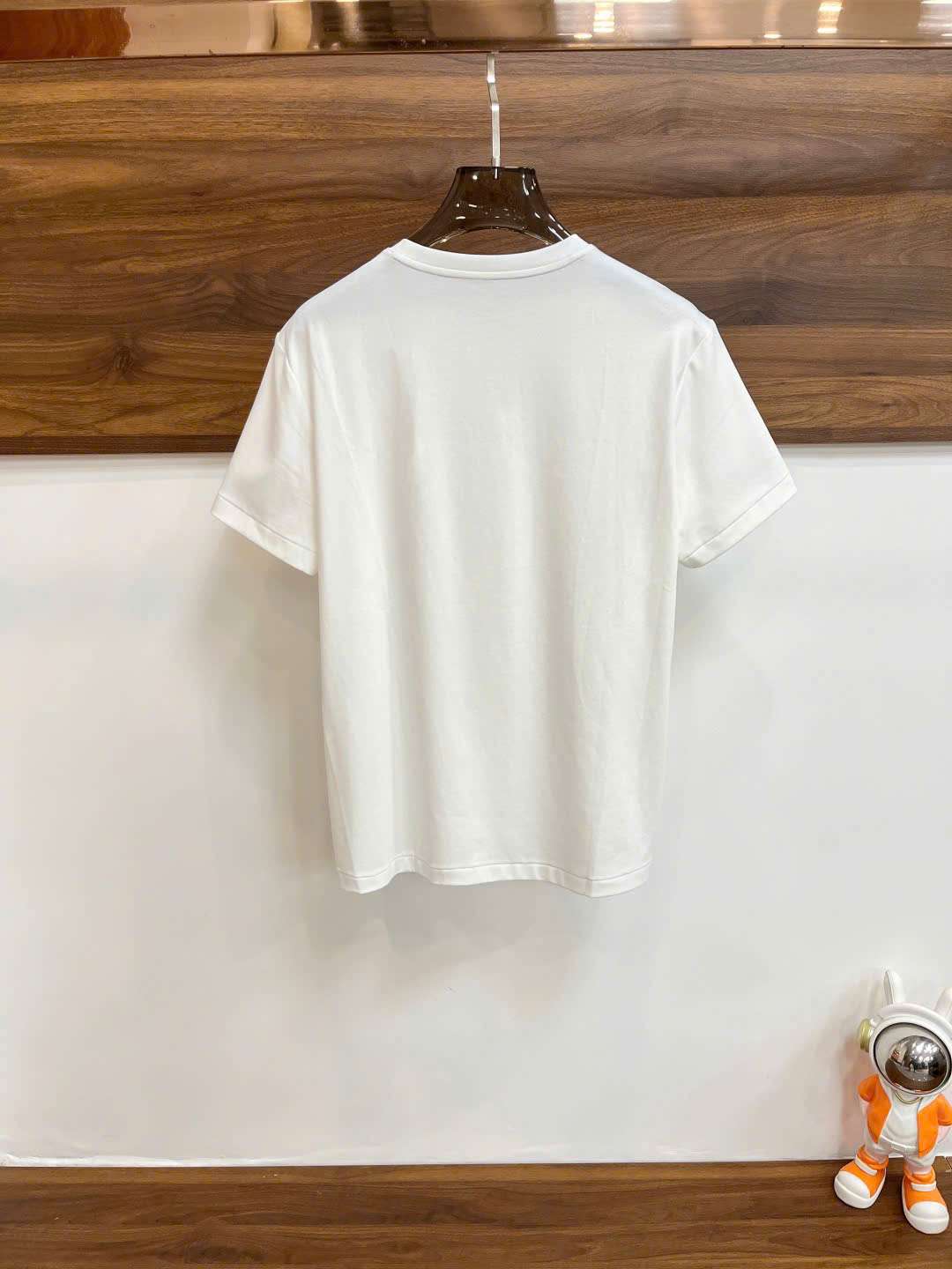 몽클레르 블랙 로고 남성 상의