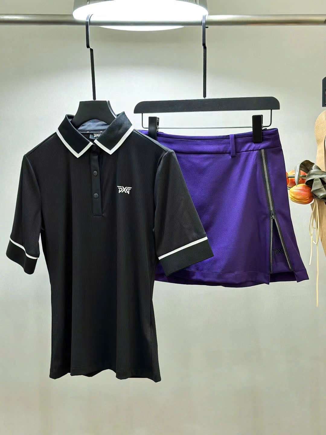 PXG 가슴 로고 여성 반팔티 (2컬러)