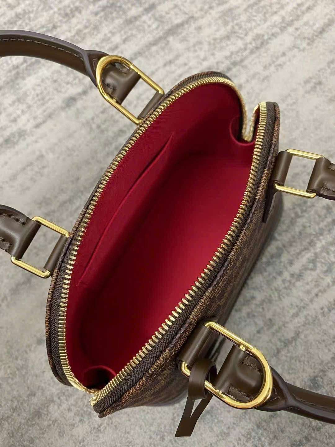 루이비통 알마BB 모노그램 여성 핸드백