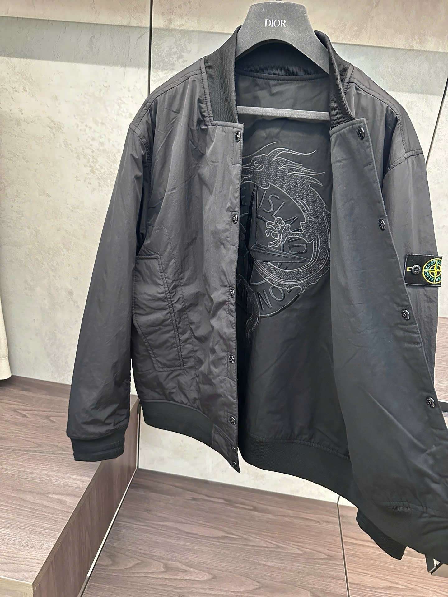 스톤아일랜드 자수 로고 남여공용 자켓