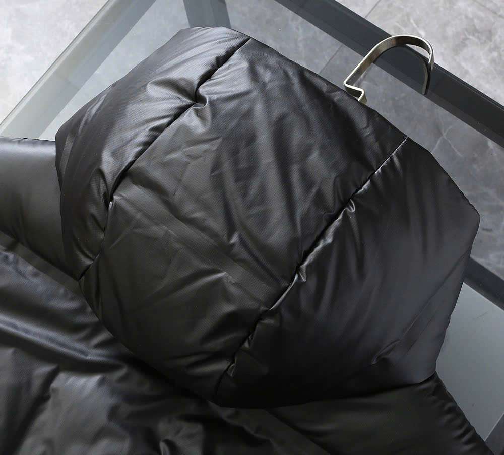 프라다 가슴 로고 남여공용 롱패딩