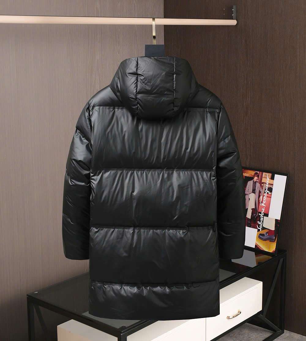 프라다 가슴 로고 남여공용 롱패딩