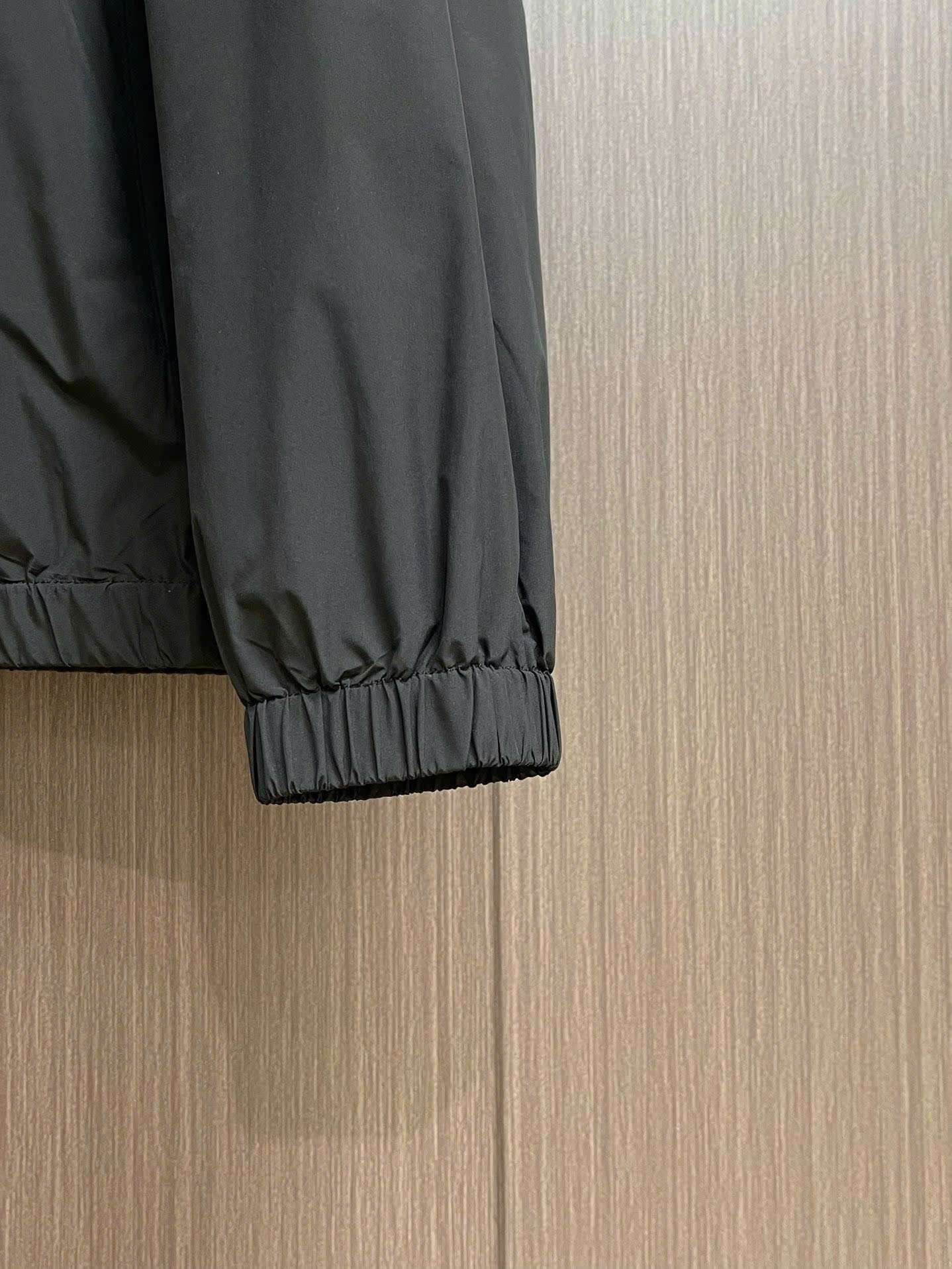 프라다 스탠드 칼라 남성 자켓