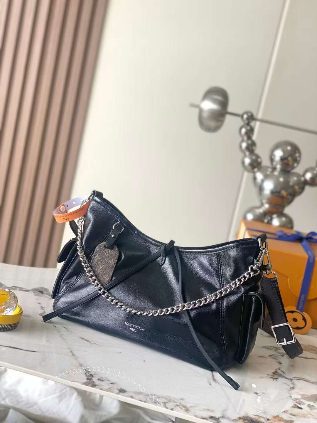 루이비통 CarryAll Cargo Vibe PM 여성 가방