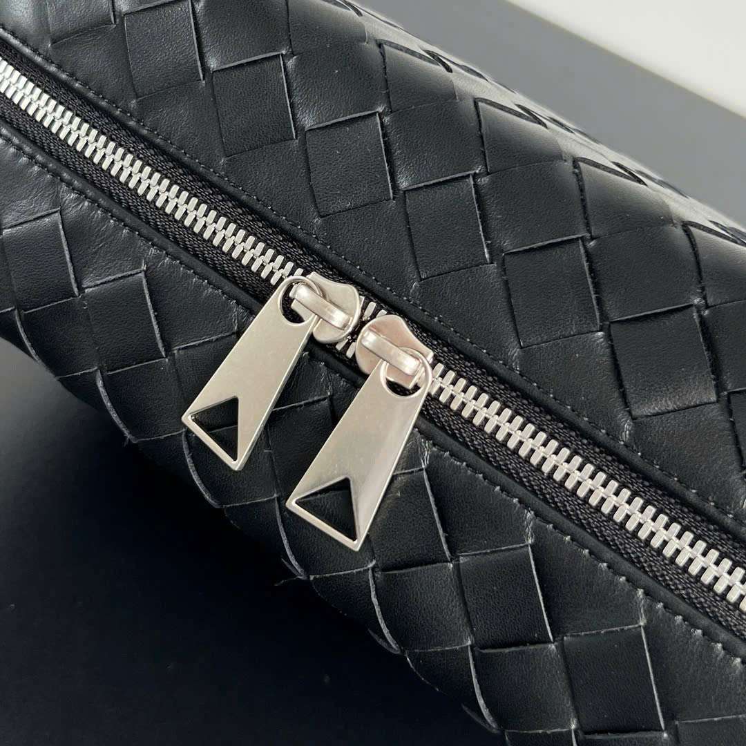 보테가 BV LOOP 남여공용 가방