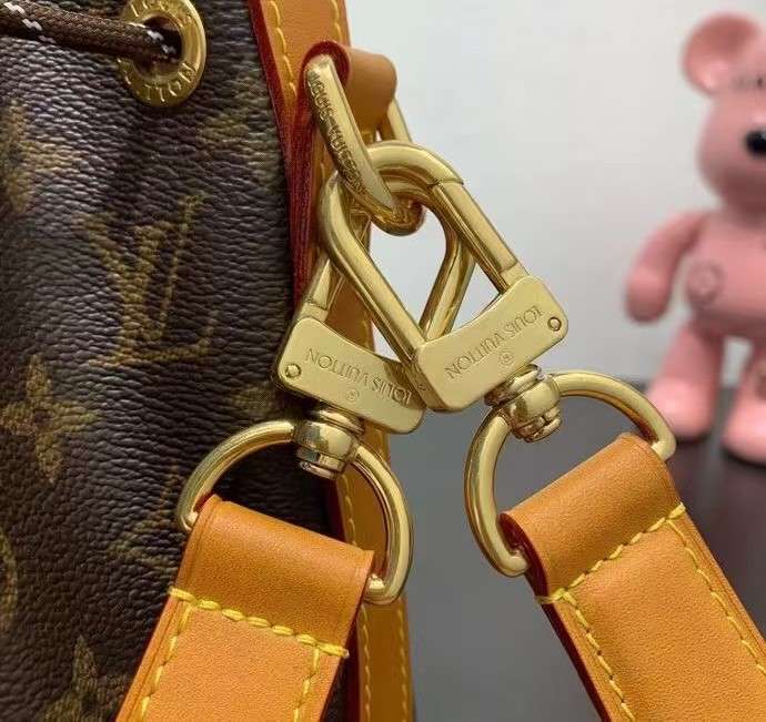 루이비통 NOE CARGO 여성 가방