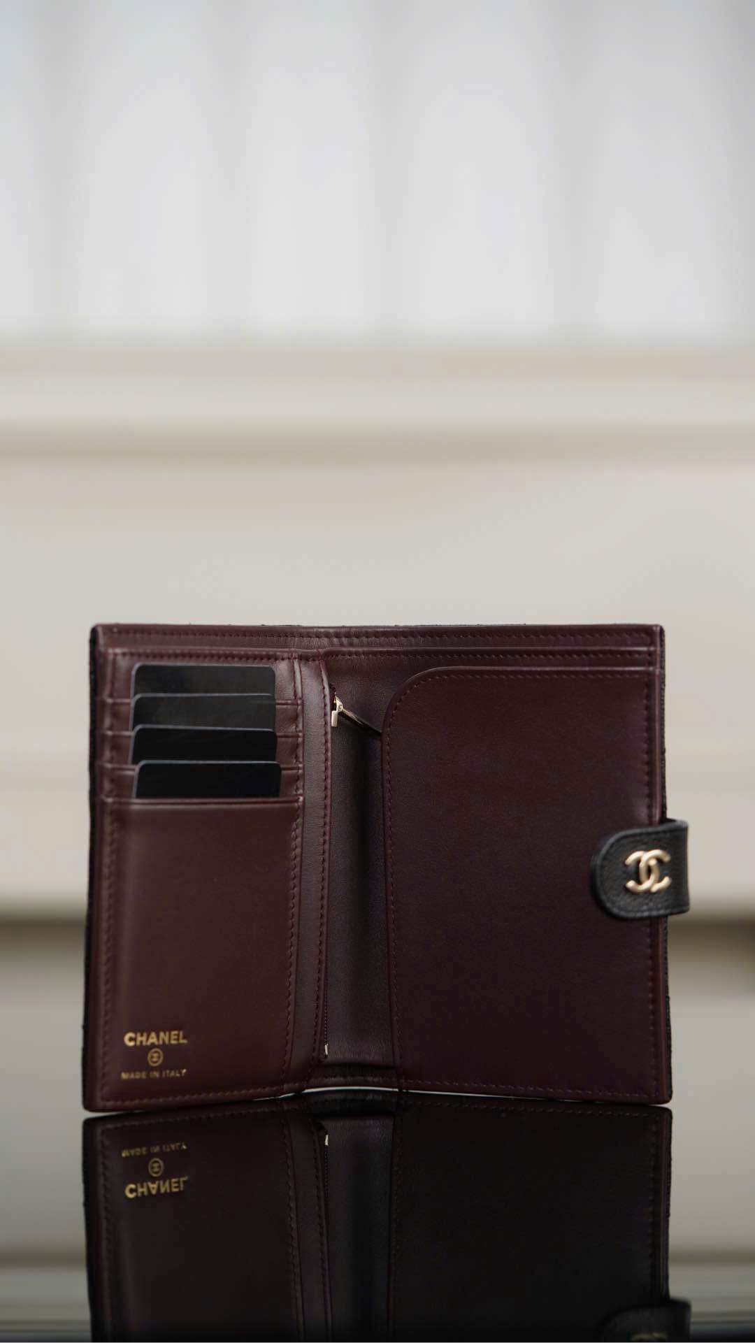 샤넬 클래식 여성 여권 케이스