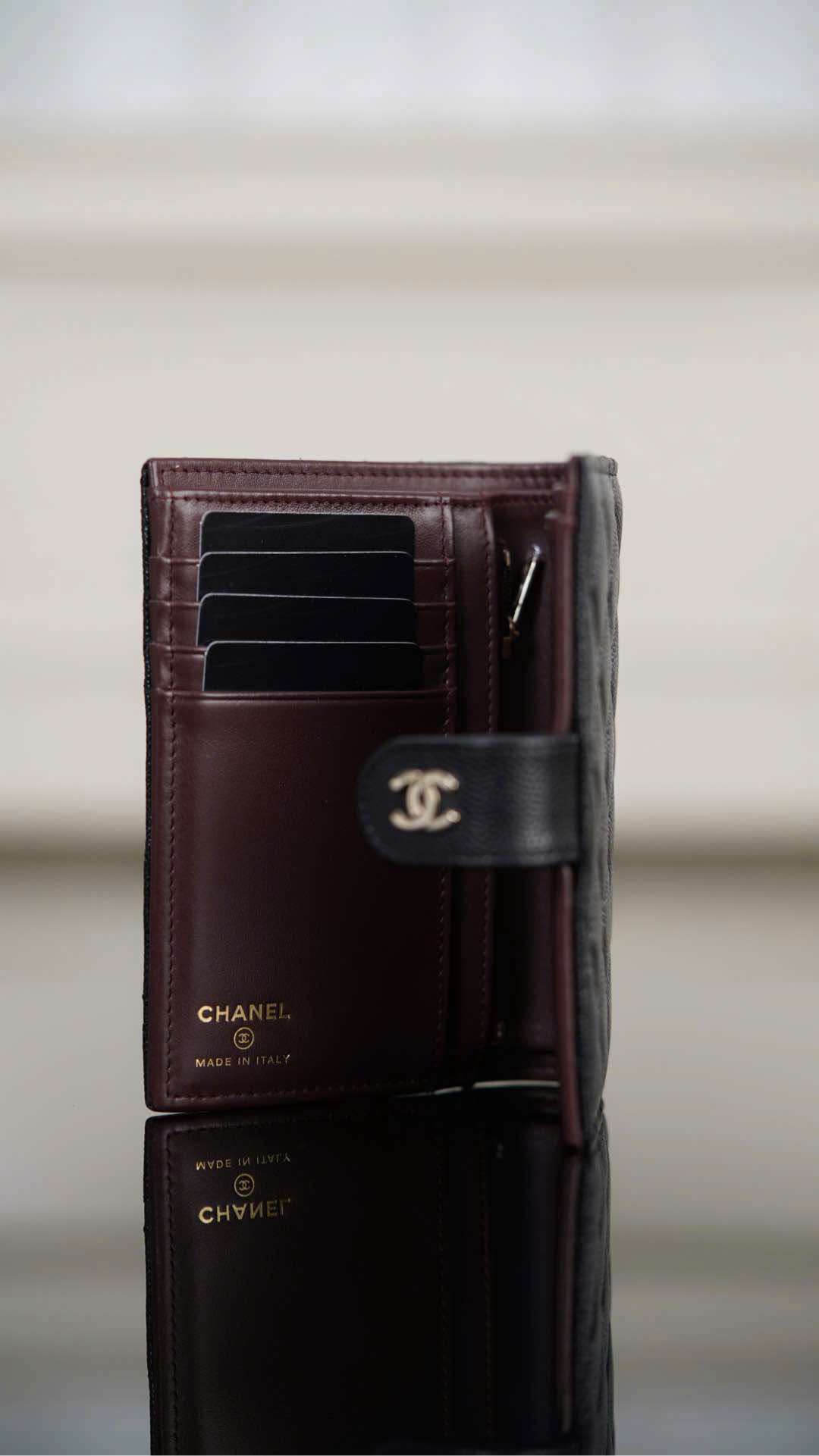 샤넬 클래식 여성 여권 케이스