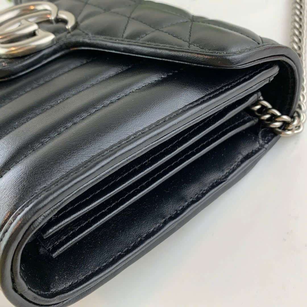 구찌 Marmont Matelassé 여성 미니백