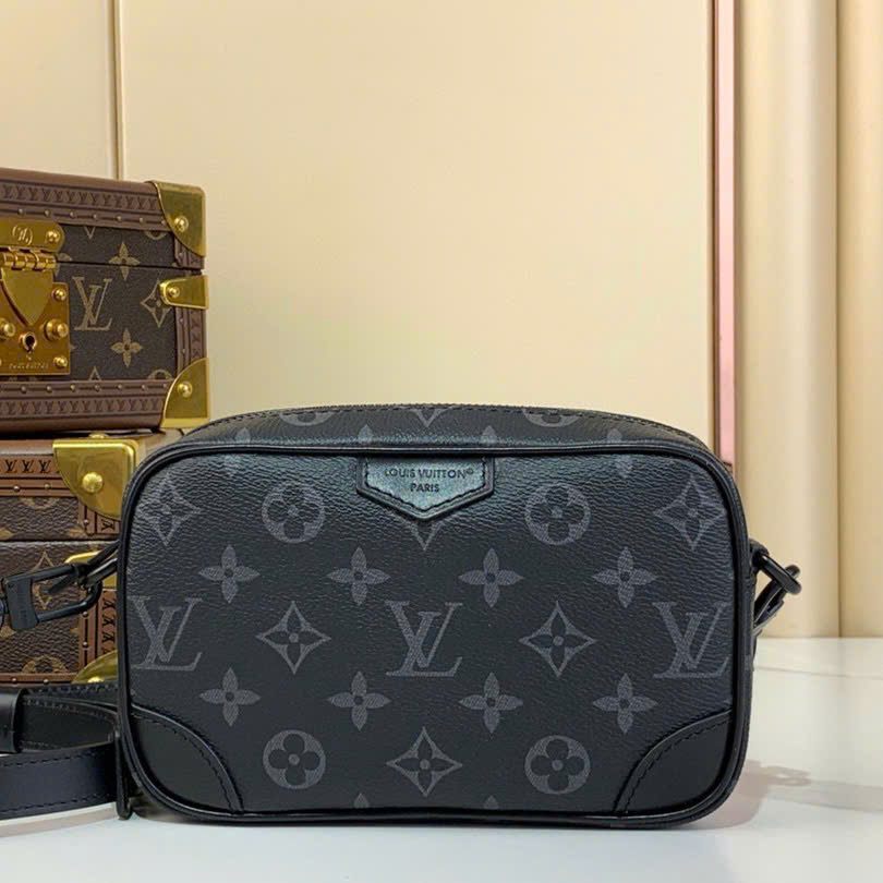 루이비통 Trocadéro 남성 가방