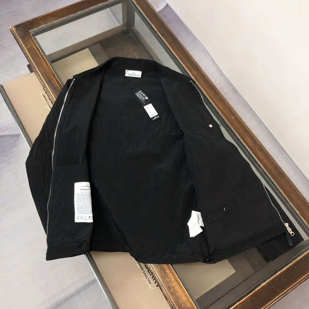 스톤아일랜드 소매 로고 남성 자켓