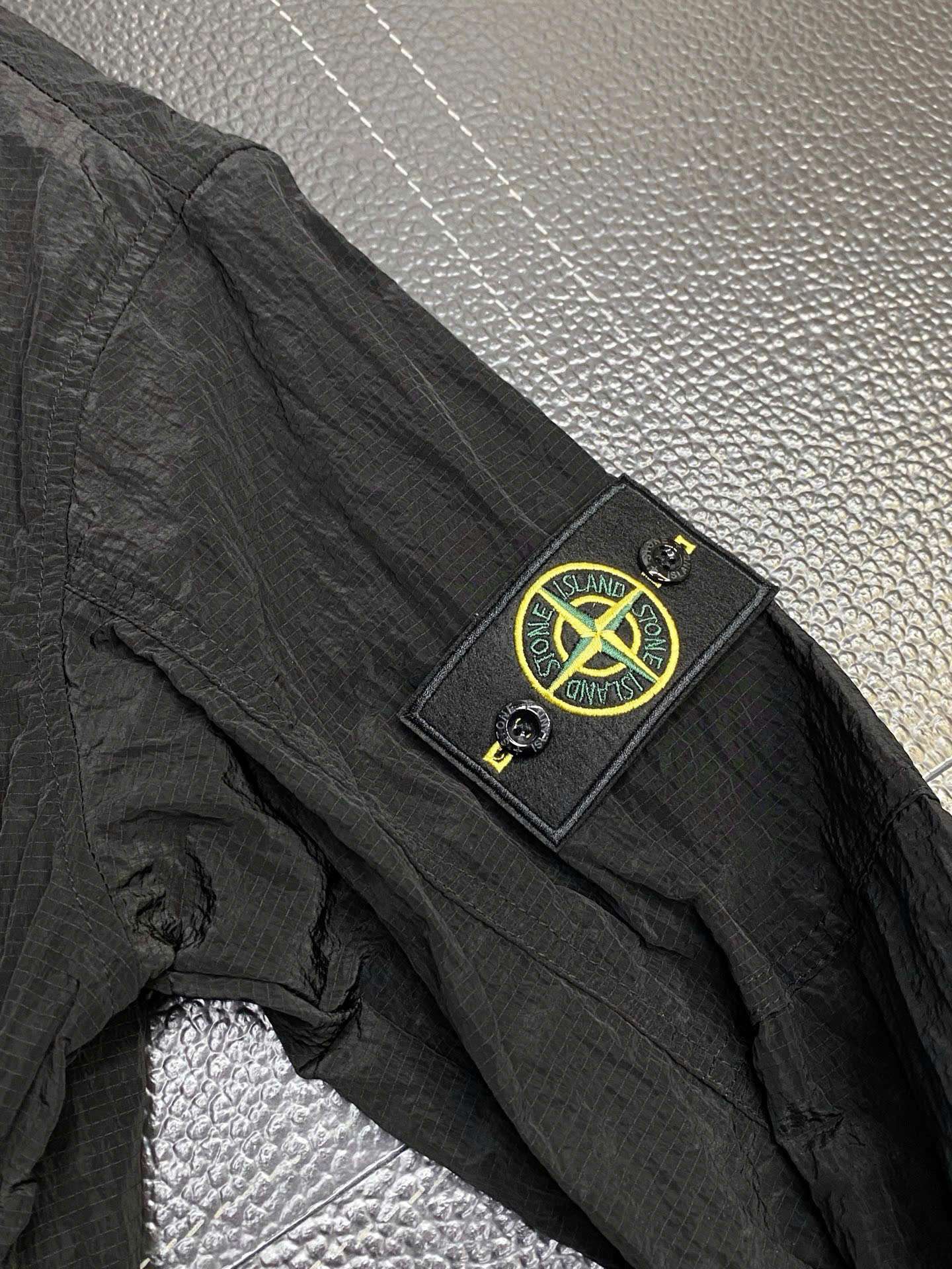 스톤아일랜드 더블 포켓 남상 상의