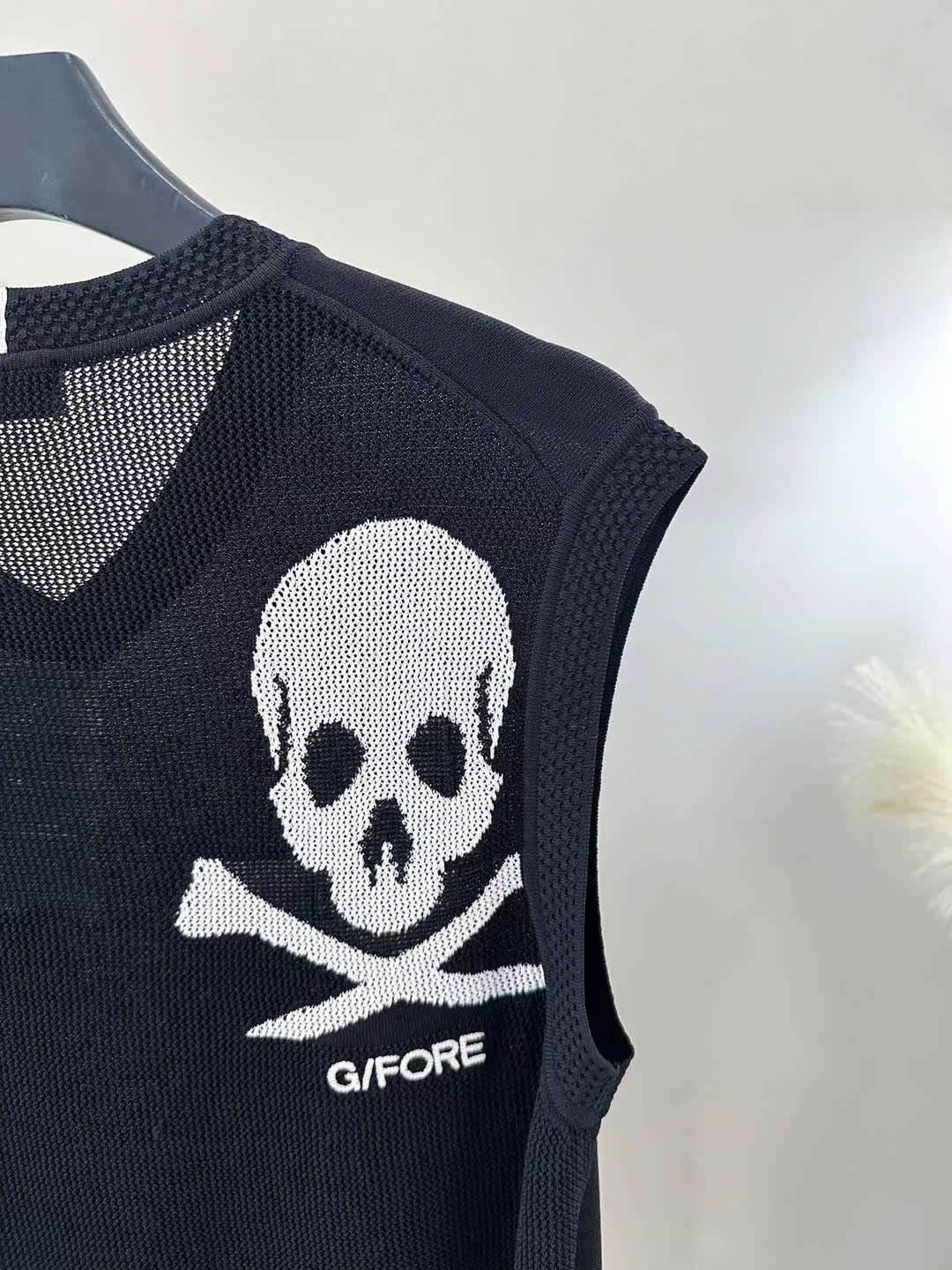 지포어 앞뒤 로고 남성 골프 조끼 (2컬러)