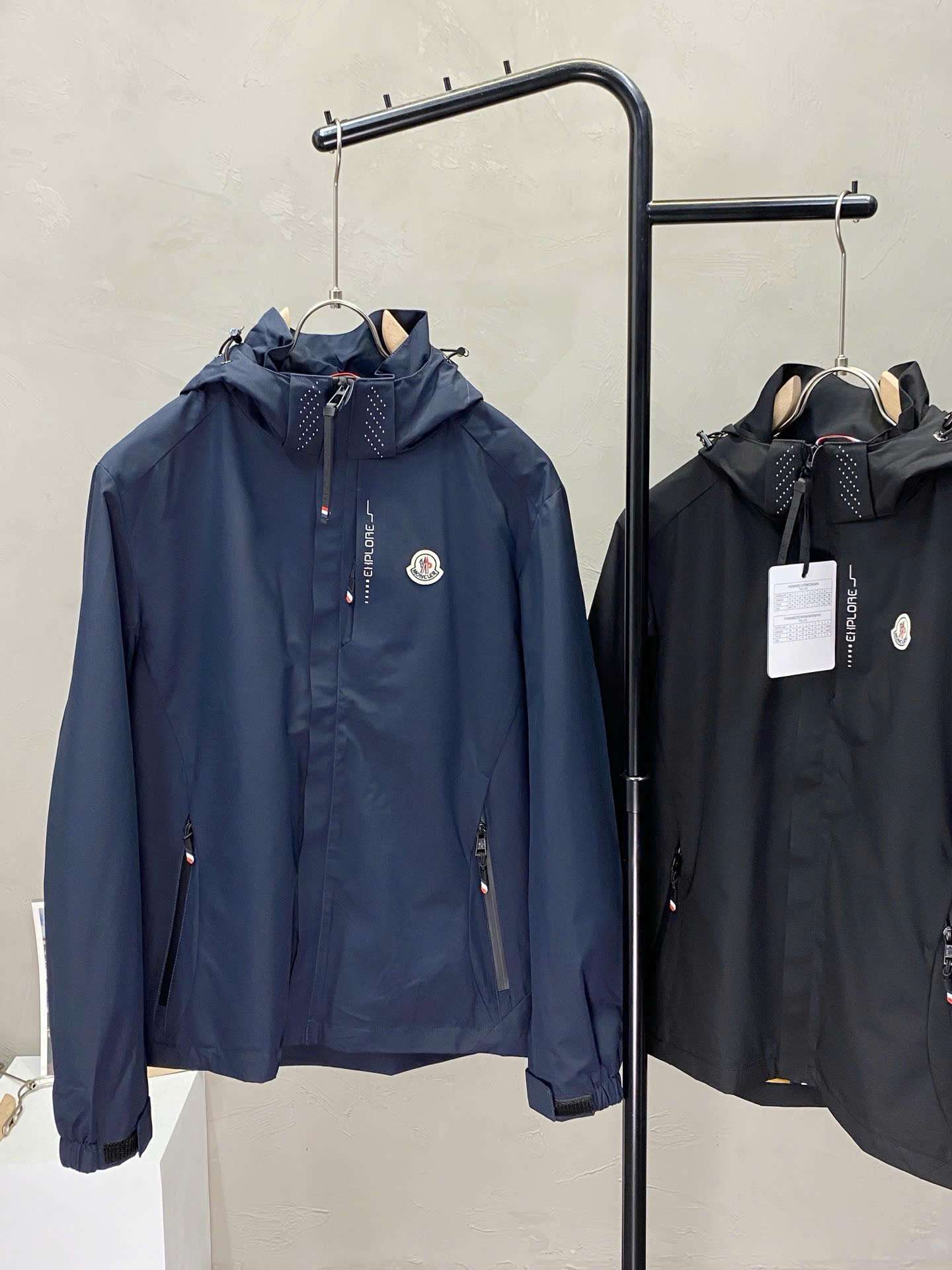 몽클레르 시그니처 로고 남성 자켓