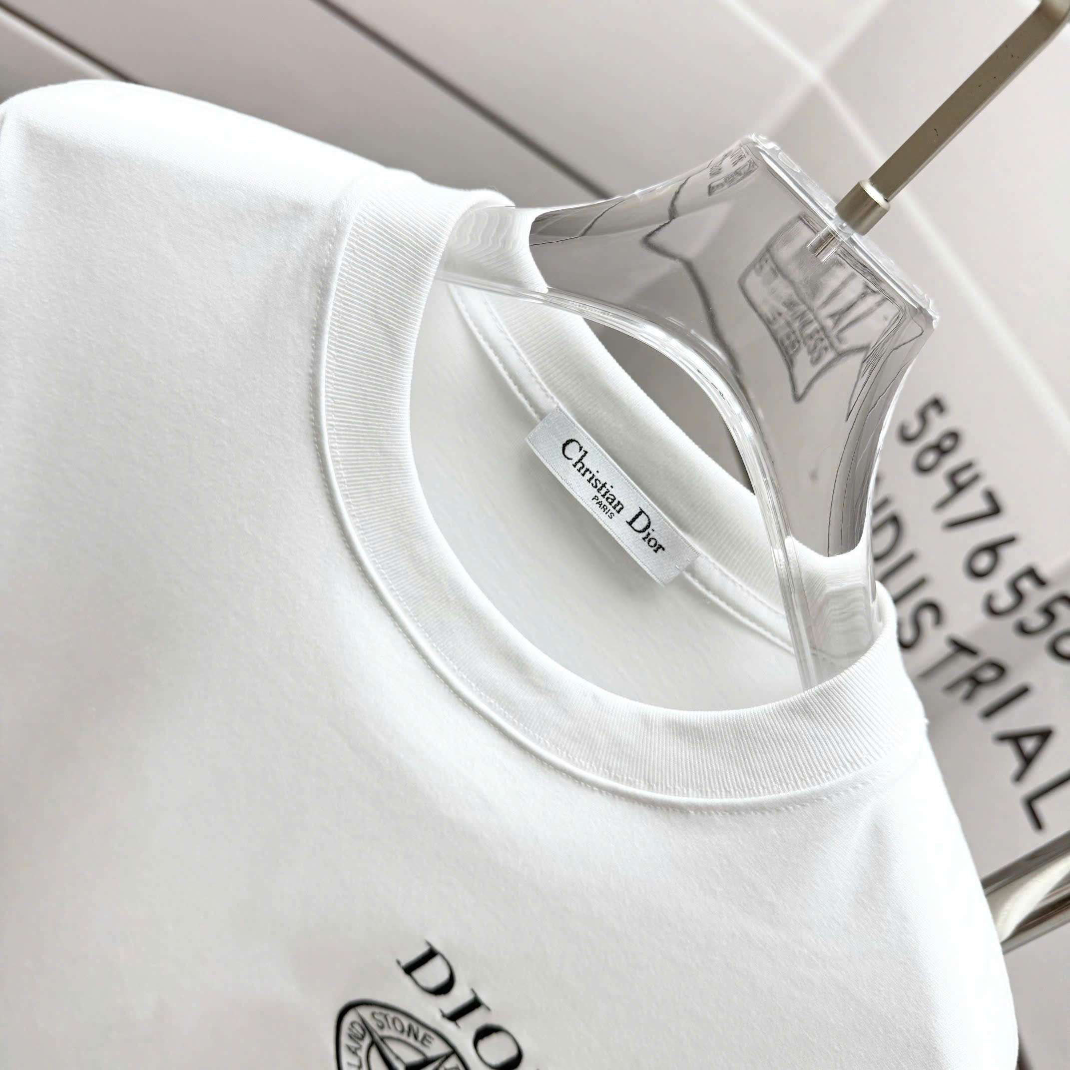 스톤아일랜드 x 디올 앞뒤 로고 남여공용 반팔티 (2컬러)