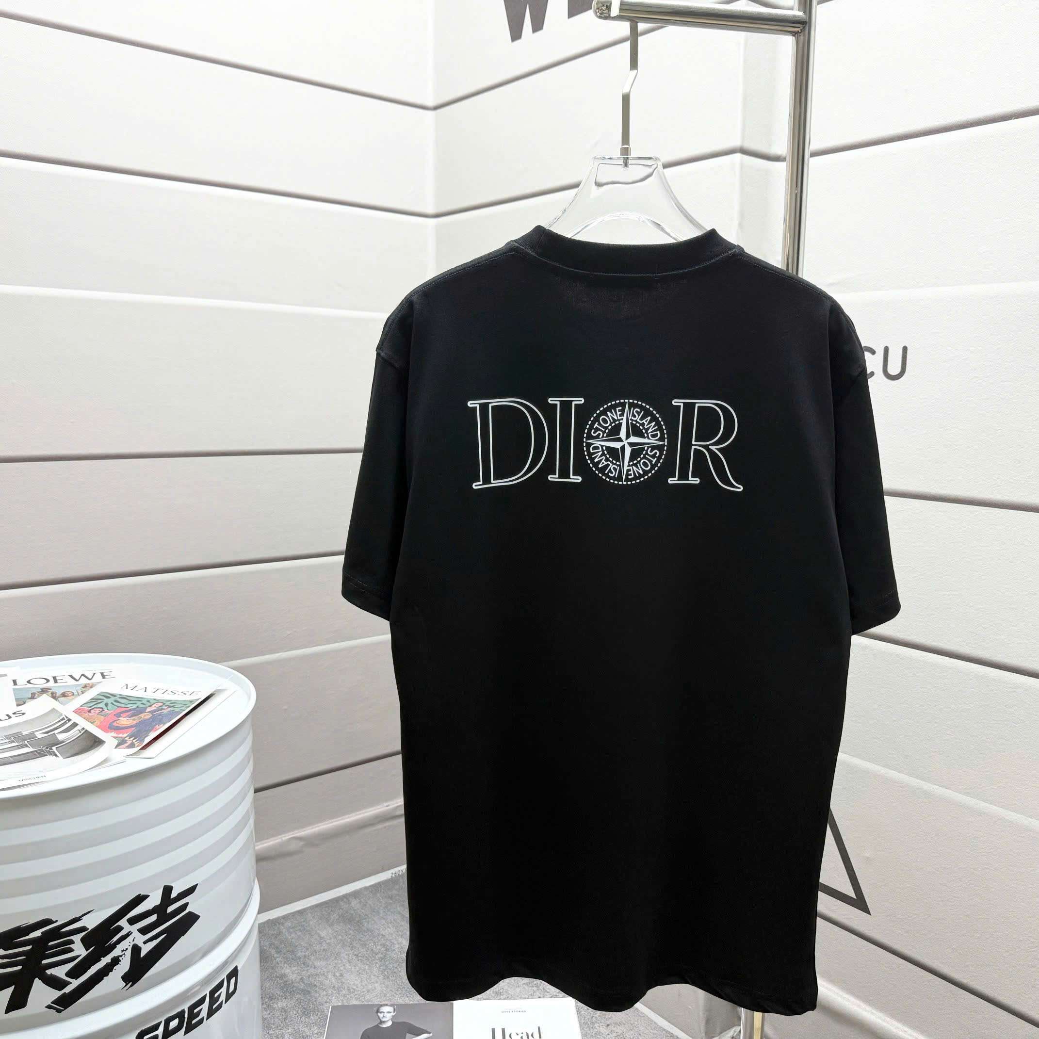 스톤아일랜드 x 디올 앞뒤 로고 남여공용 반팔티 (2컬러)