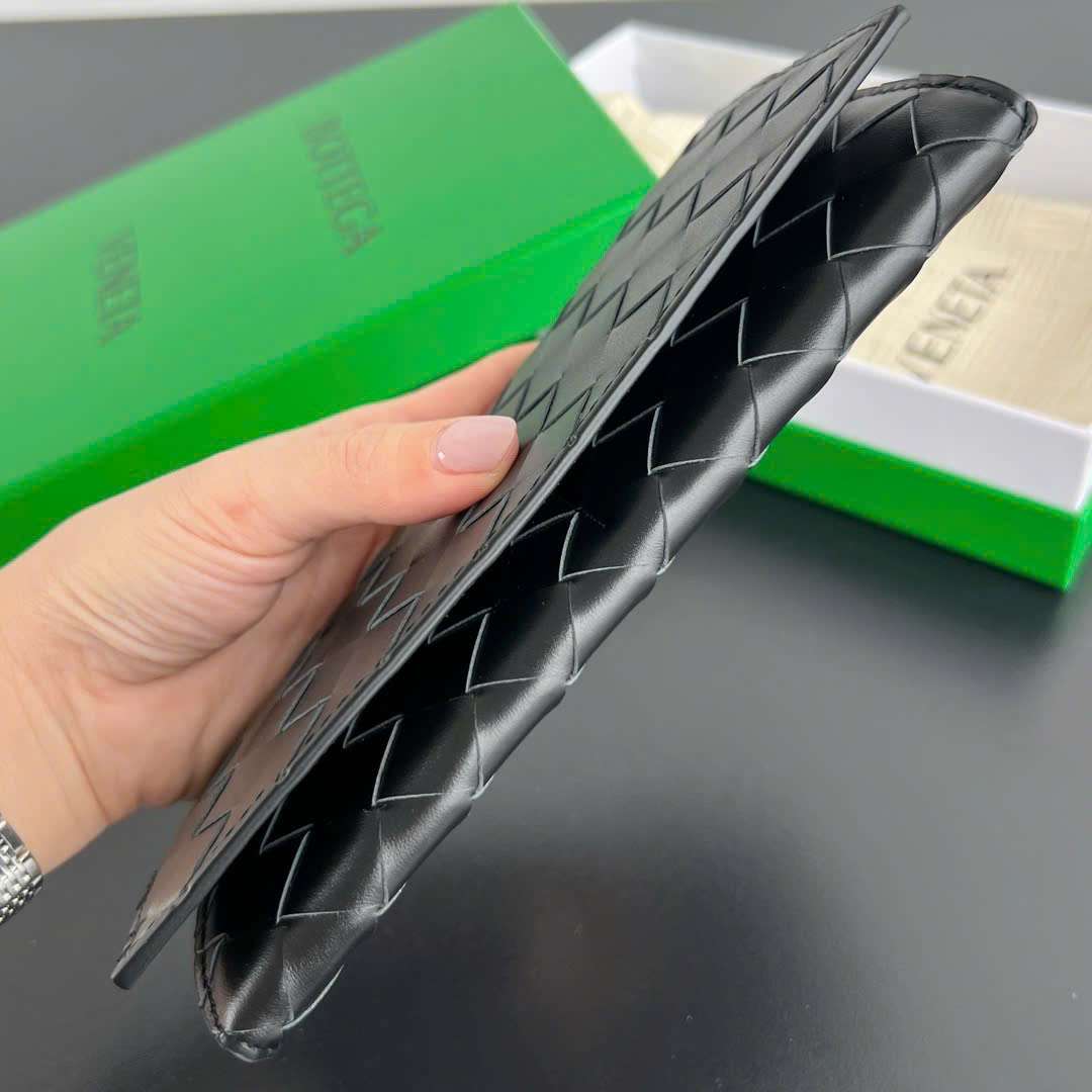 보테가 Intrecciato 남성 장지갑