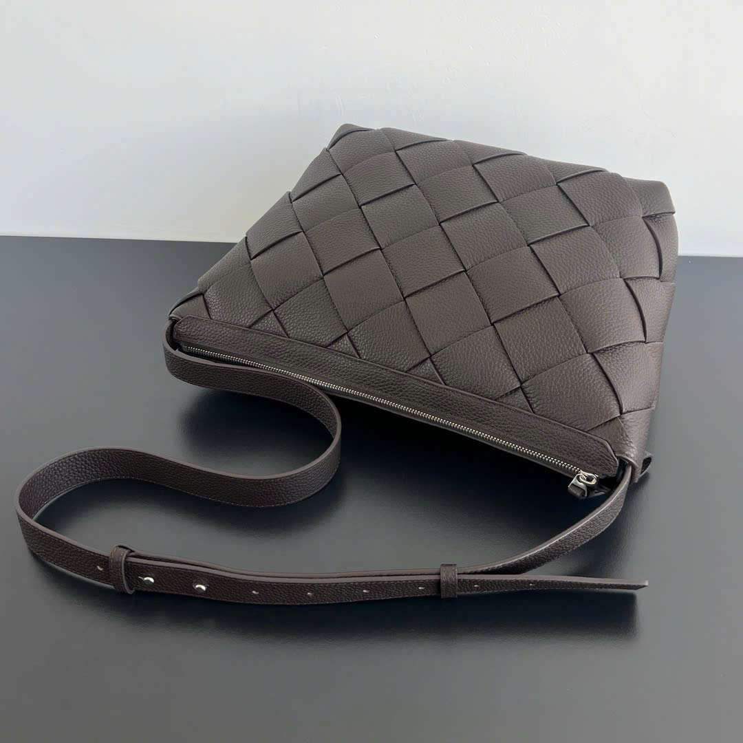 보테가 Diago Intrecciato 남성 가방