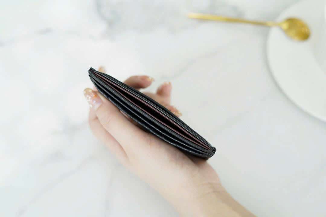 샤넬 CLASSIC CASE CAVIAR 여성 카드 지갑