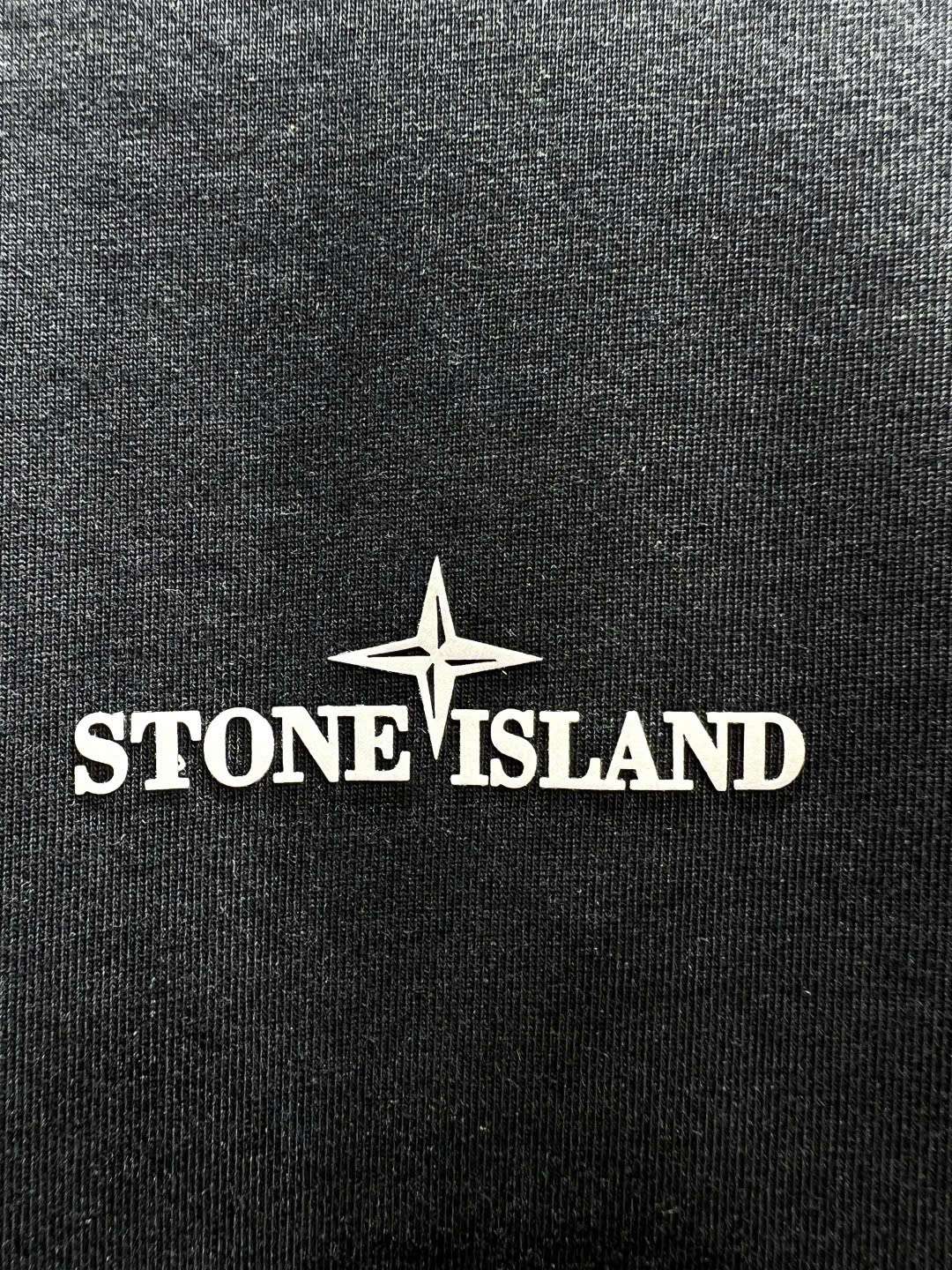 스톤아일랜드 앞뒤 로고 남여공용 반팔티