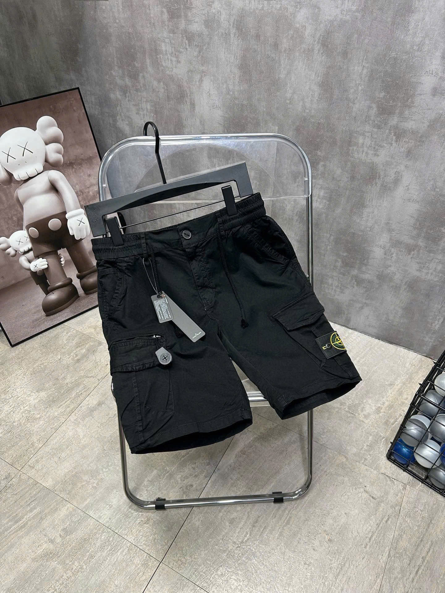 스톤아일랜드 나침반 포켓 로고 남성 반바지