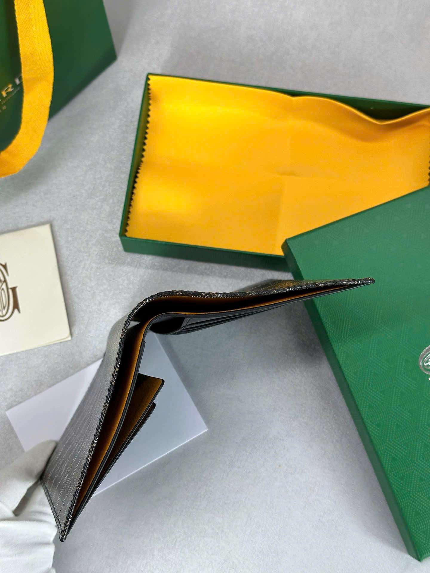 고야드 Saint Pierre 여성 카드 지갑