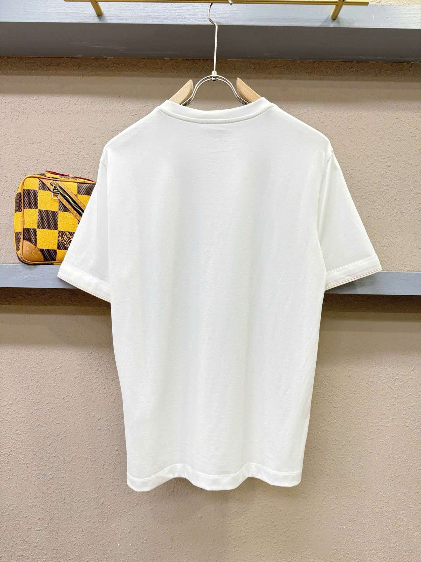 몽클레르 소매 자수 로고 남성 반팔티